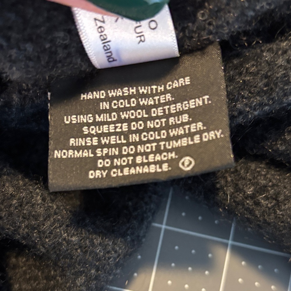 Chic Black Women's Open Front Drape Cardigan from New Zealand - Picture 7 of 7